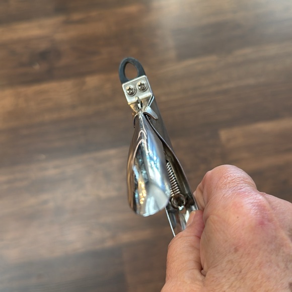 Stainless Nail Trimmer for Cats. - Picture 3 of 3